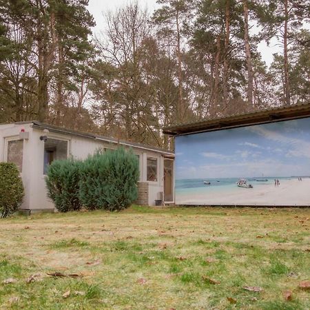 Bungalow am Wald Bernau bei Berlin Bagian luar foto